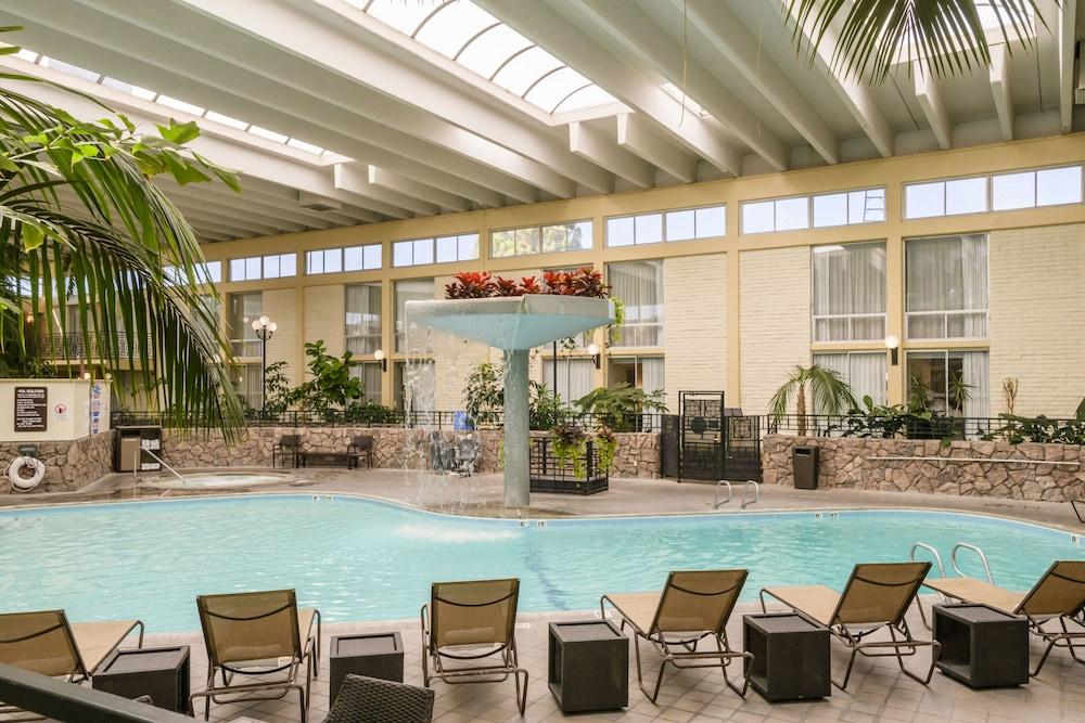 Wyndham Garden Fresno Yosemite Airport Hotel Kültér fotó